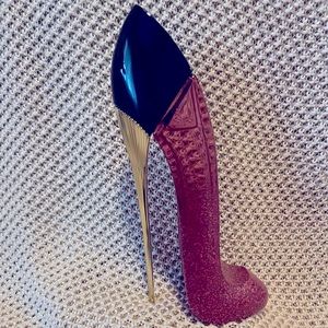Very Good Girl Glam perfume Carolina Herrera